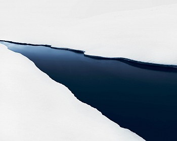 Jonathan Smith -&nbsp;Stream #50 30x37.5, 40x50", 56x70"