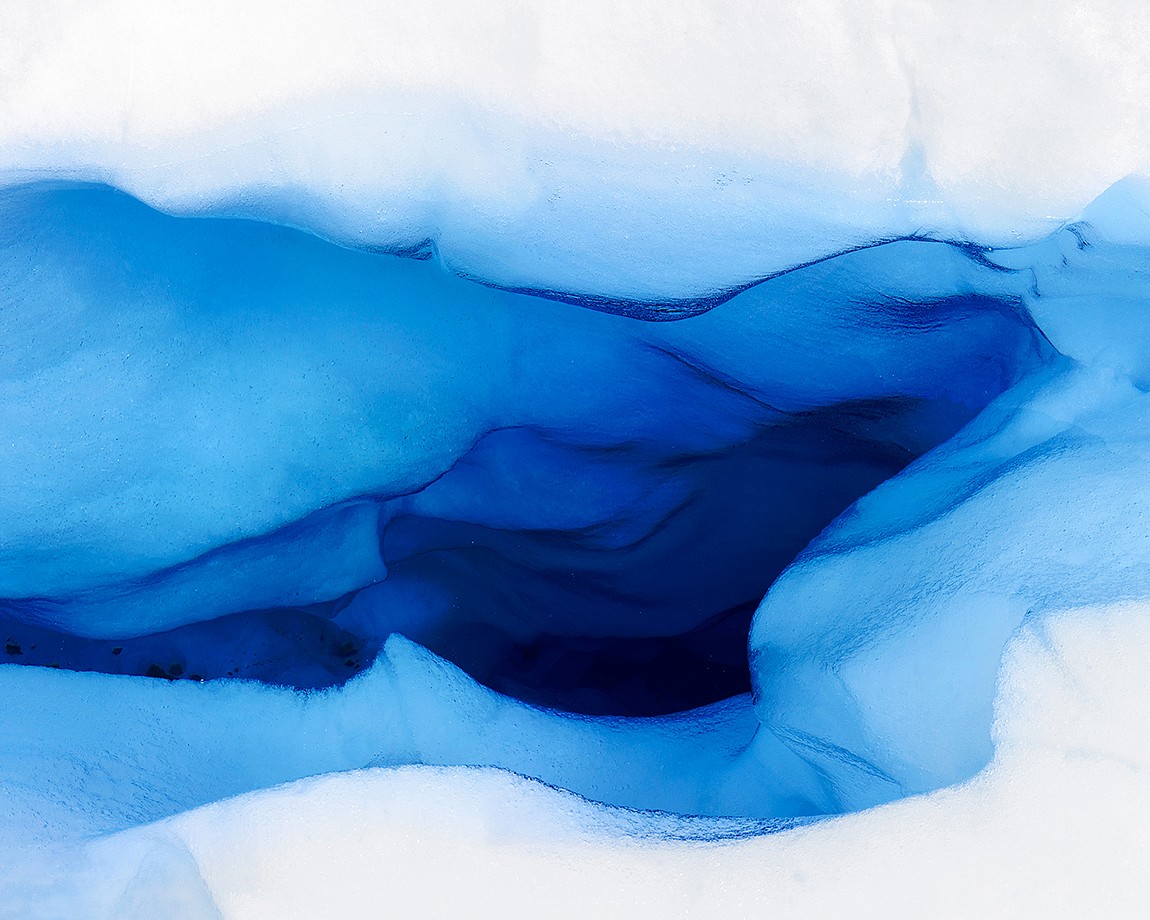 Jonathan Smith, Glacier #19
Chromogenic print, 37.5x30", 50x40", 70x56"