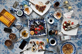 Christos Palios -&nbsp;Elevenses edition offered in 4 sizes